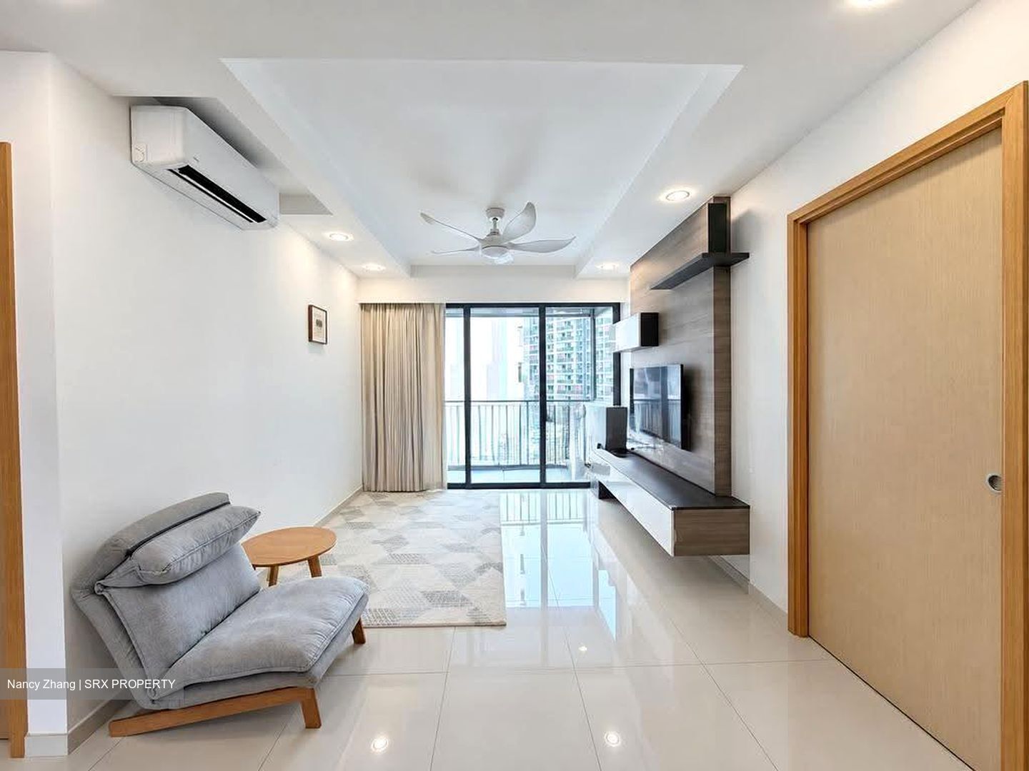 Esparina Residences (D19), Condominium #627816621